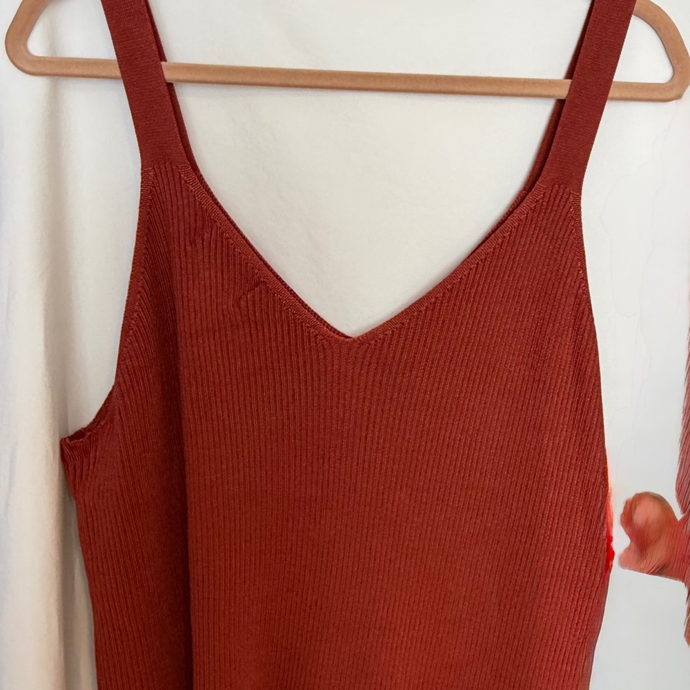 PINQUE Plus Size 1X Rust Ribbed Knit Button Cardigan Sweater Tank Matching Set - Picture 5 of 6